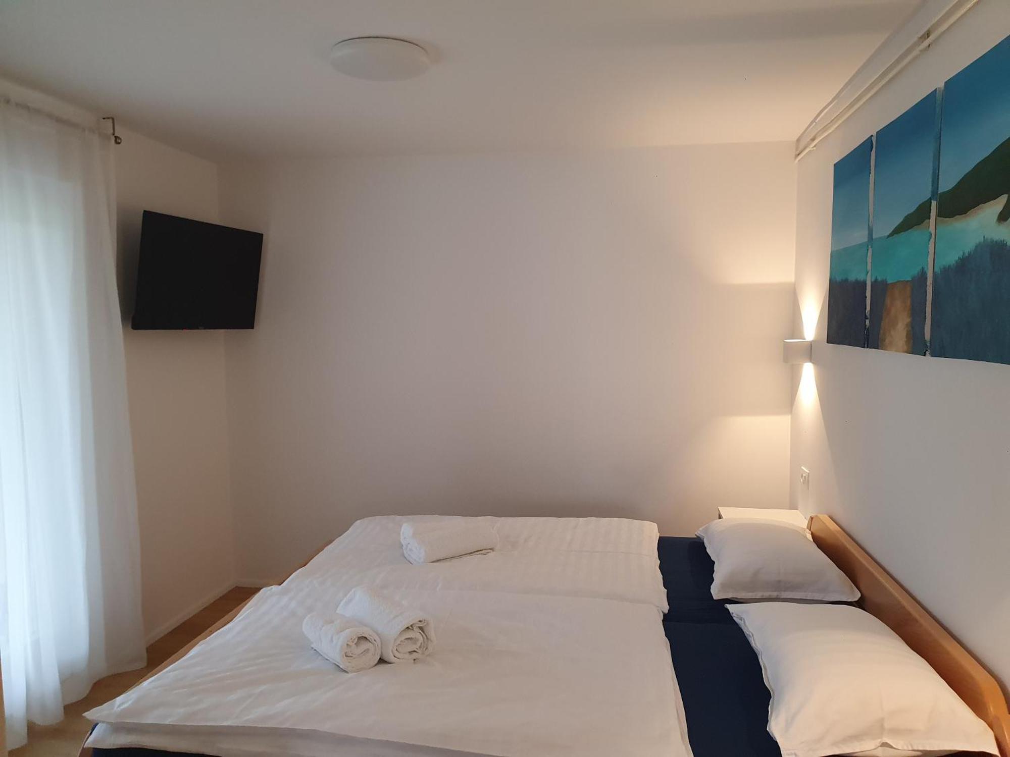 Apartmaji Pregelj Koper Luaran gambar