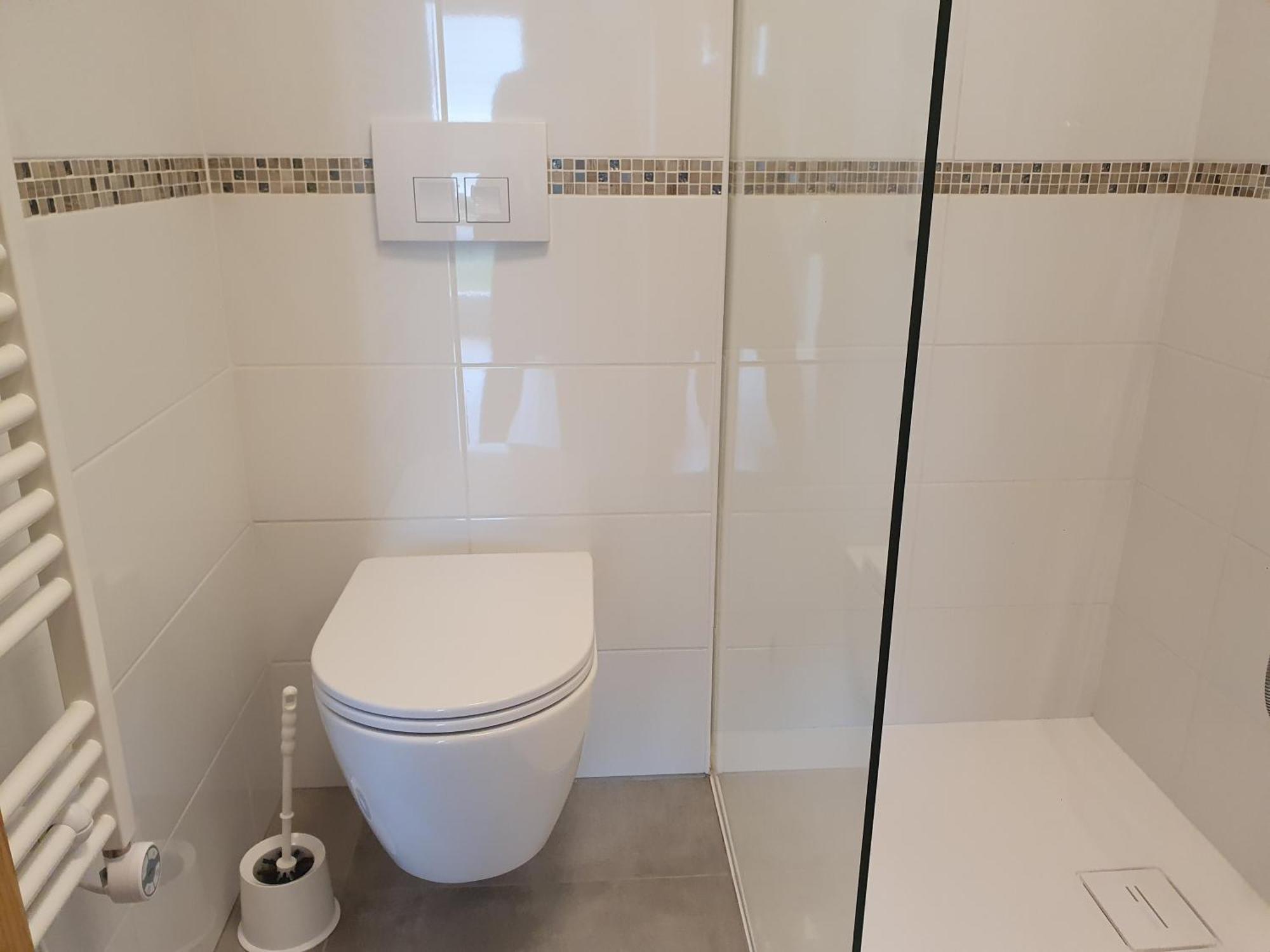 Apartmaji Pregelj Koper Luaran gambar