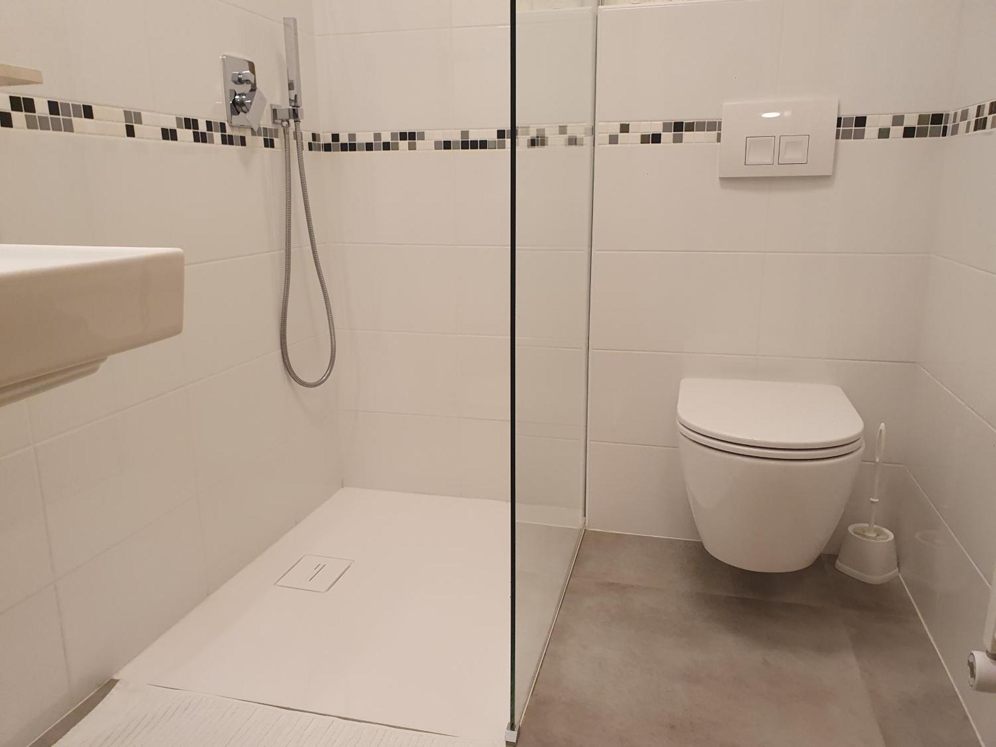 Apartmaji Pregelj Koper Luaran gambar